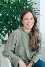 Profile picture for user Amanda Quintela Lopes de Moura - D